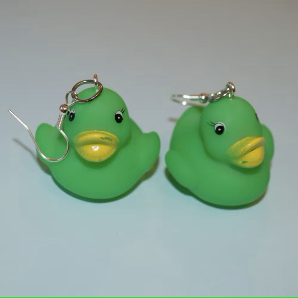 green rubber duckie earrings > MyEBooth